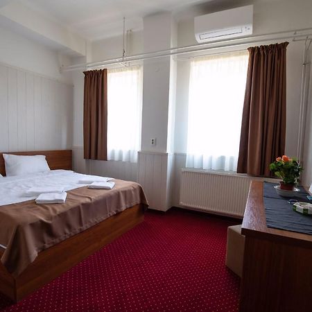 Nepliget Hotel Budapešť Exteriér fotografie